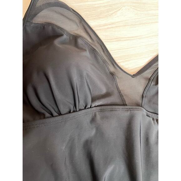 SPEEDO One Piece Bathing Suit Shaping Support in Black Women's Plus Size 24 - Picture 13 of 14